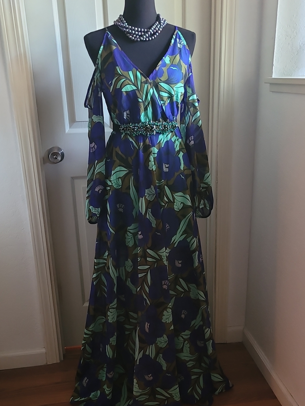 Judith March Navy and Green Floral Cold-Shoulder Maxi Dress NEW SIZE S